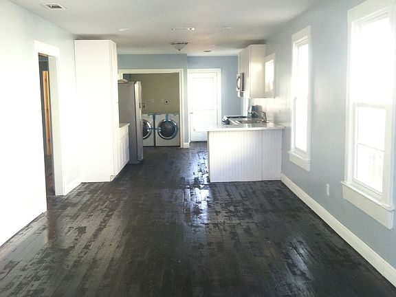 2nd image of 3004 Saint Ann St