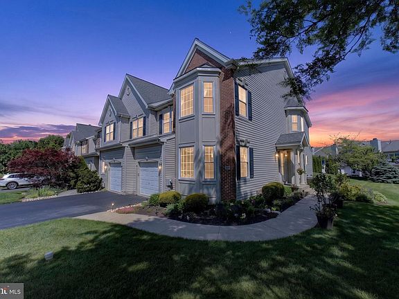 2nd image of 106 Julian Dr E