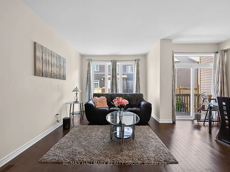 111 Eric Maloney Way — Photo 15