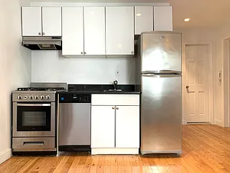 Rented by Platinum Properties