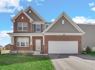 3687 Ambrosia Dr, Naperville, IL 60564