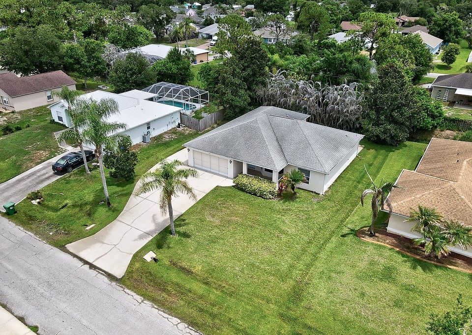 1st image of 934 Bermuda Ave