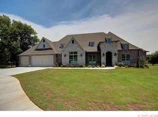 9517 N 144th East Ave, Owasso, OK 74055