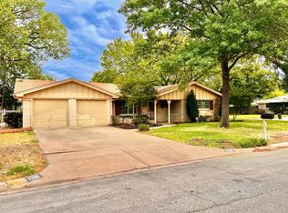 1200 Terrace Trl, Hurst, TX 76053