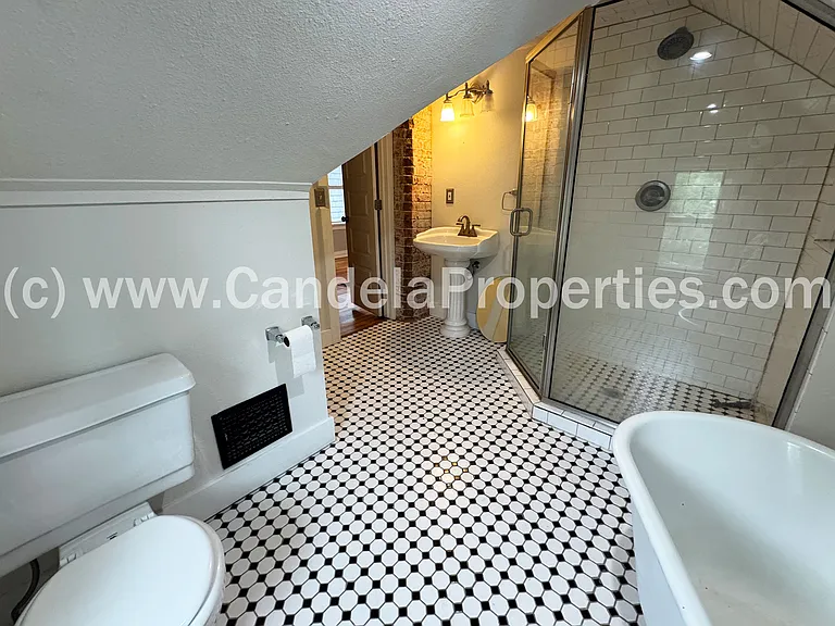 1911 W Colorado Ave — Photo 41