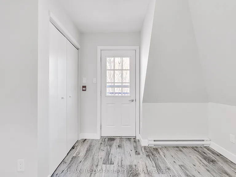 261 Somerset St E #5 — Photo 15
