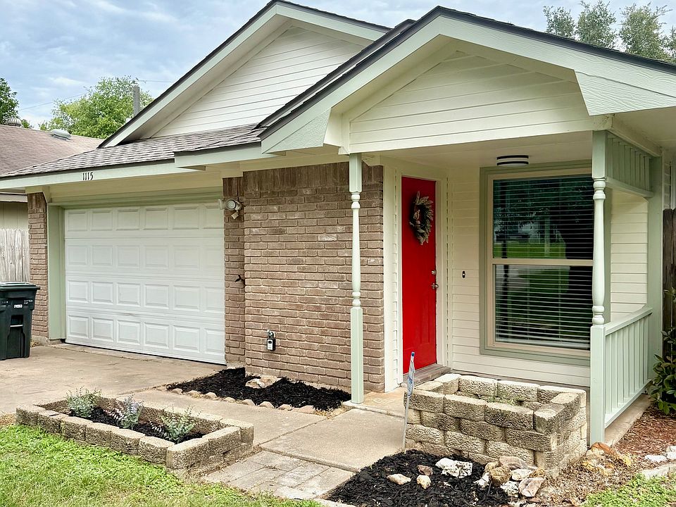 1st image of 1115 Buttercup Cir