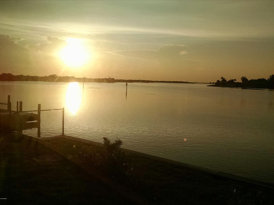 2nd image of 273 Bahama Blvd