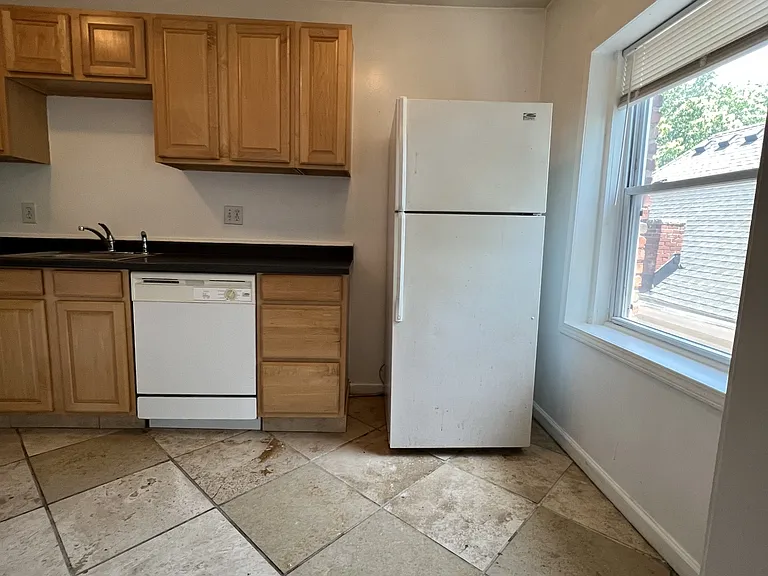 3401 Central St — Photo 32