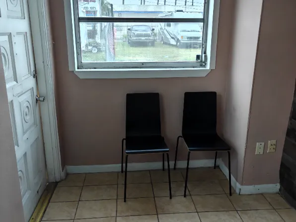 11000 70th Ave, Seminole, FL 33772