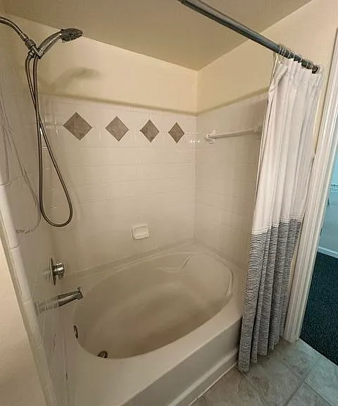 2036 Alta Meadows Ln #1403 — Photo 6