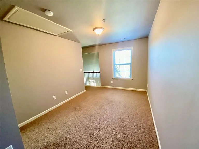 3322 Castleberry Village Dr — Photo 11