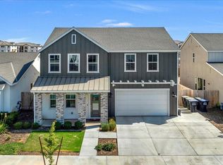 205 E Tyler Ave, Visalia, CA 93291