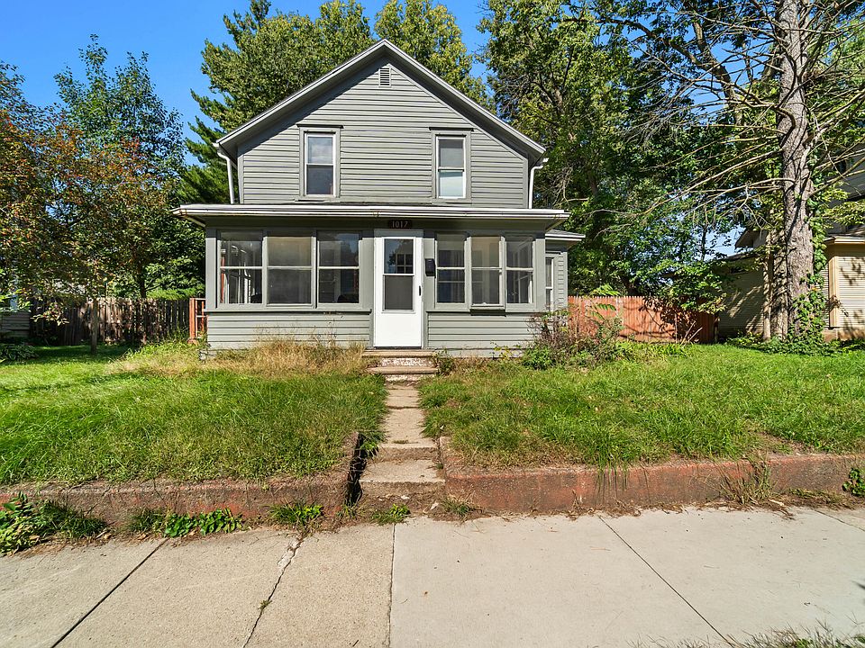 1st image of 1017 N 2nd St