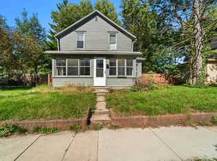 1017 N 2nd St, Ames, IA 50010