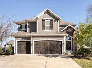 15701 Canterbury St, Overland Park, KS 66224