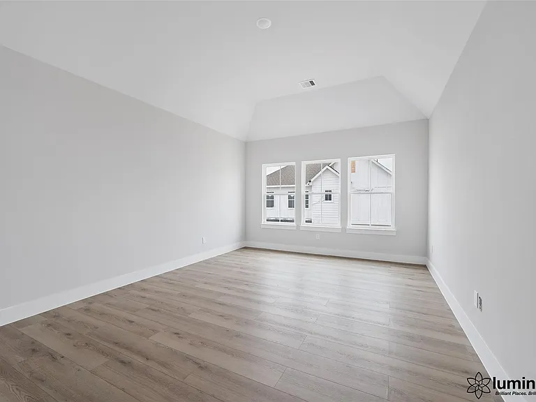 6702 Metro Blvd #3 — Photo 20