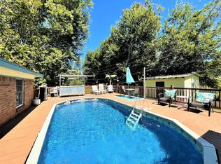 310 N 31st St, Ozark, AR 72949