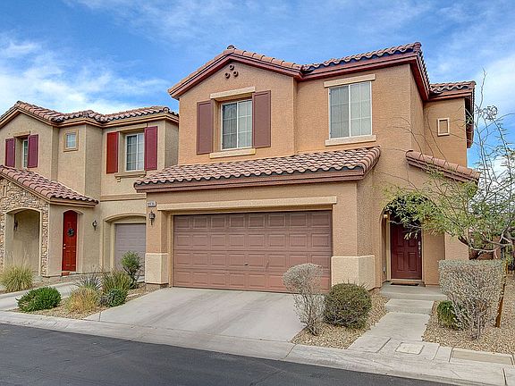3rd image of 10536 La Campana St