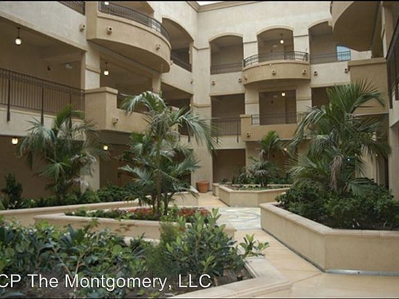 3rd image of 4205 Cahuenga Blvd APT 306