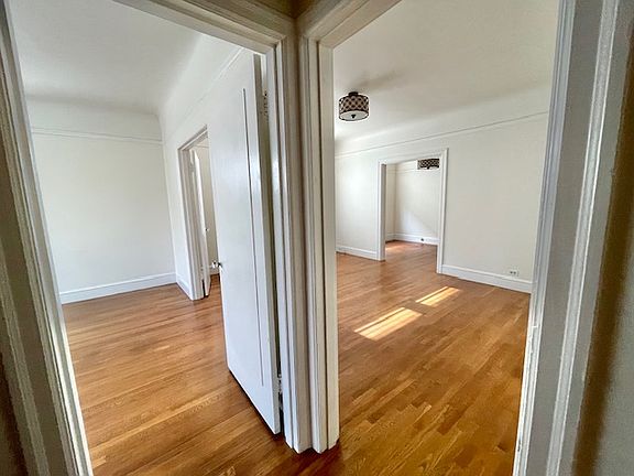 5th image of 1611 Lombard St #6