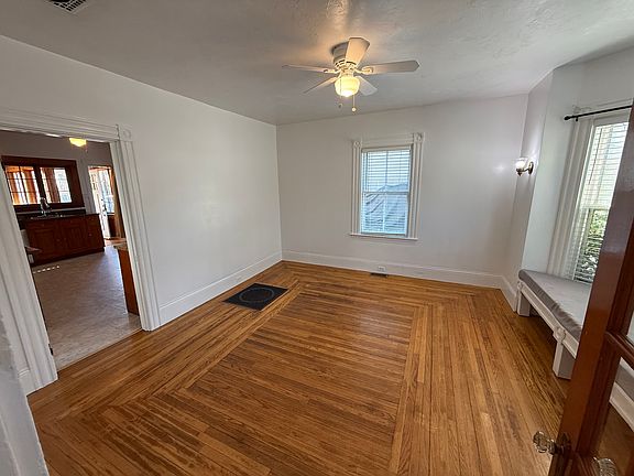 3rd image of 9 Chilton St