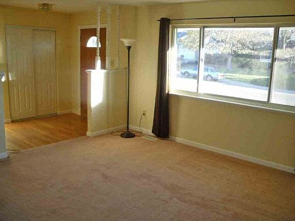 3rd image of 5 Heaton Pl