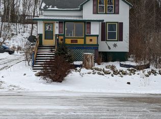 490 Ellsworth St, Saint Ignace, MI 49781