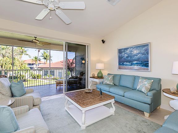 4th image of 185 Waterside Cir Unit 201