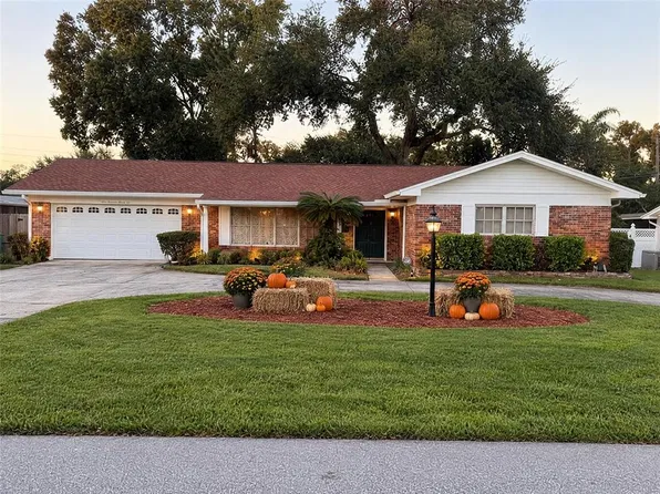 925 W CIMMERON DRIVE, TAMPA, FL 33603