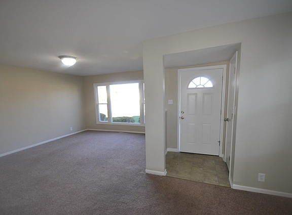 2nd image of 6733 W 88th Pl