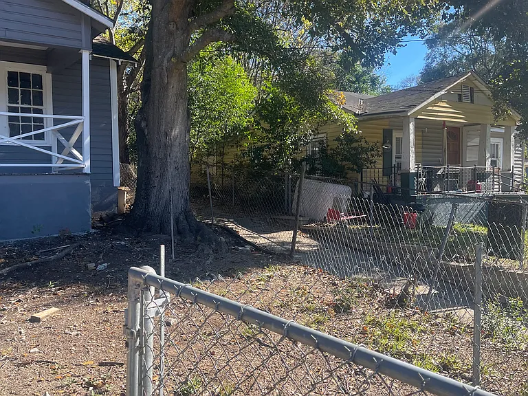 724 12th Ct — Photo 22
