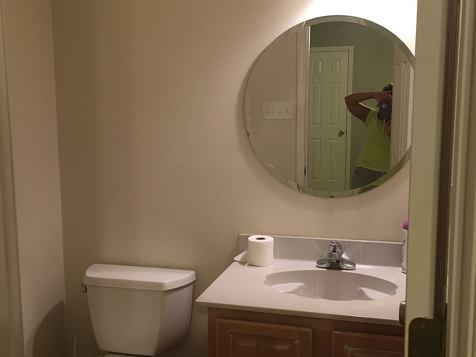 1st image of 12 Woodchase Ct