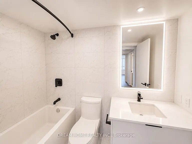 609 Sherbourne St #1004 — Photo 11