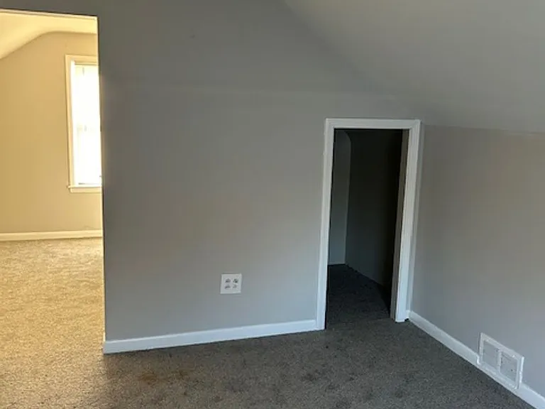 18025 Bentler St — Photo 12