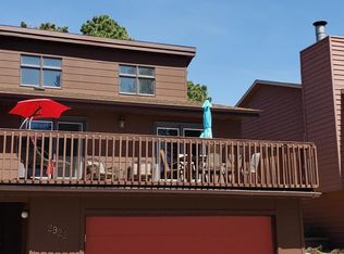 2925 Winnipeg Dr, Bismarck, ND 58503