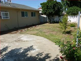 2nd image of 494 Nerdy Ave