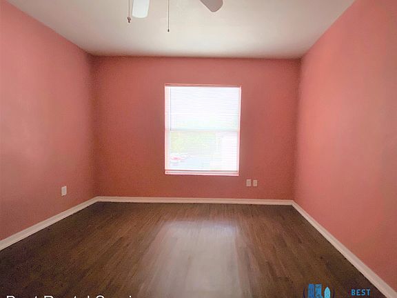 5th image of 1355 Drew St #10969349