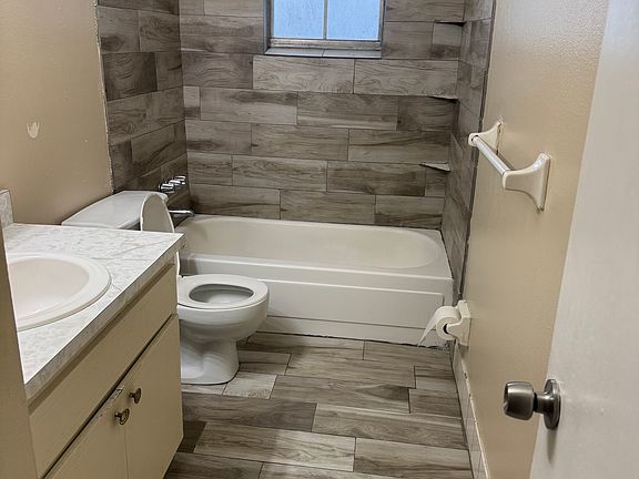 4th image of 729 Carroll Ave SW #729