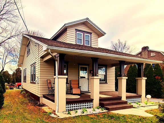 2nd image of 421 Rohrerstown Rd