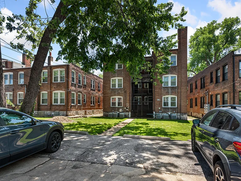 6655 Kingsbury Blvd #1E — Photo 23