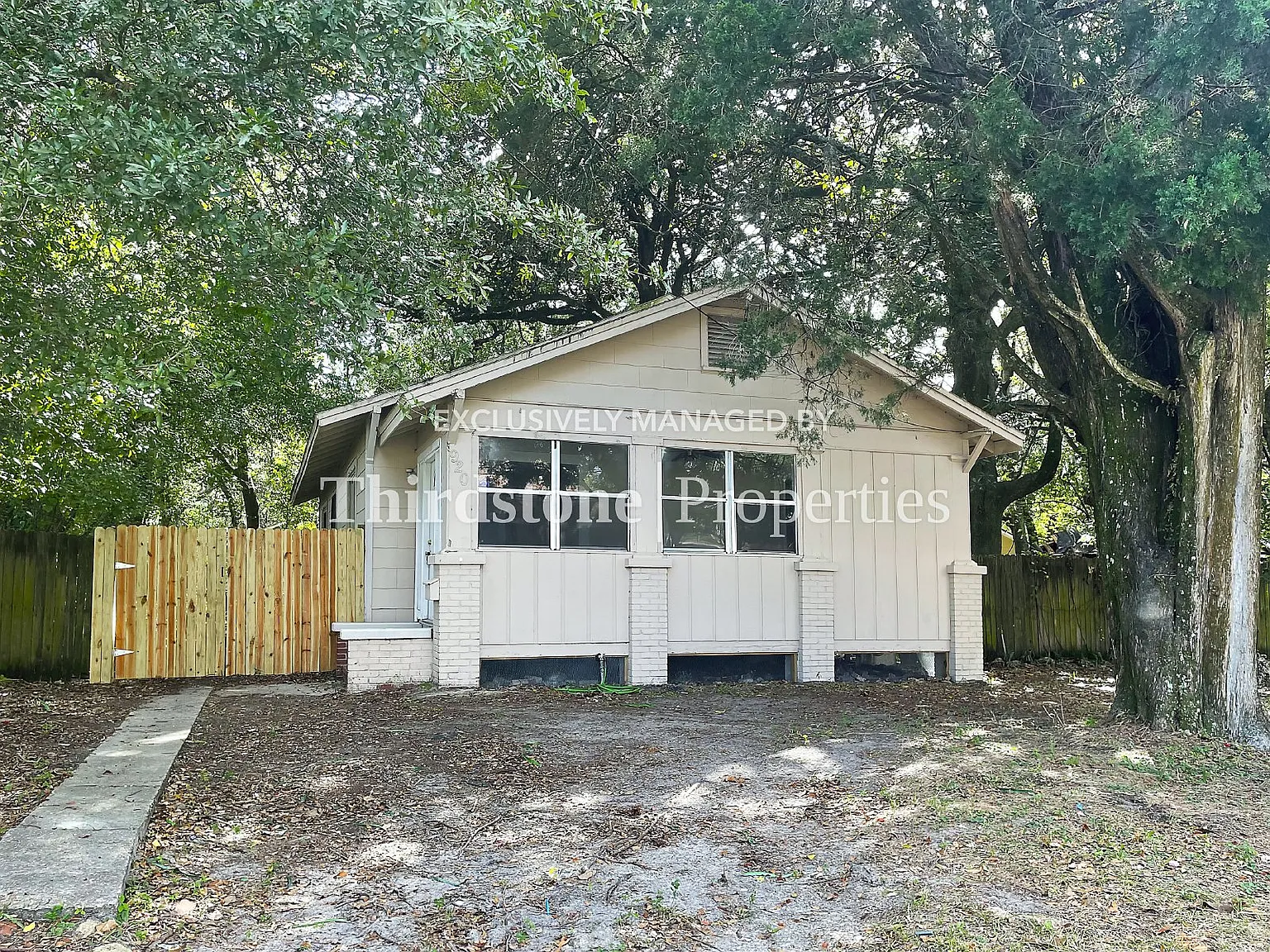 920 Alderside St, Jacksonville, FL 32208 — Photo 1
