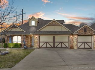 11014 Augusta Dr, Jenks, OK 74037