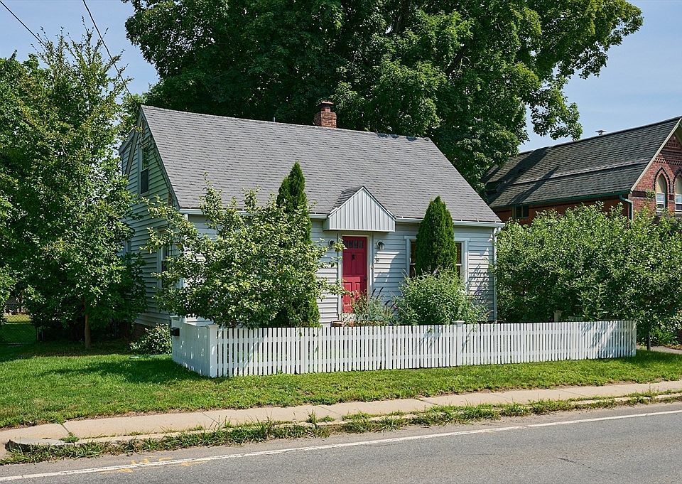 1st image of 19 Finn St