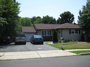 127 Bentley Ave, Old Bridge, NJ 08857