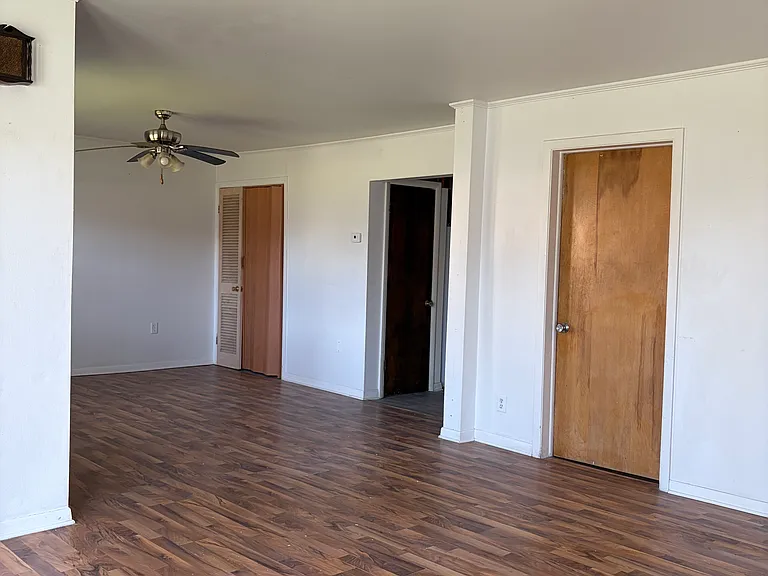 301 E Calvert St — Photo 10