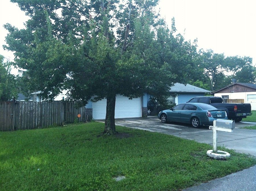 2nd image of 3002 Oranole Rd