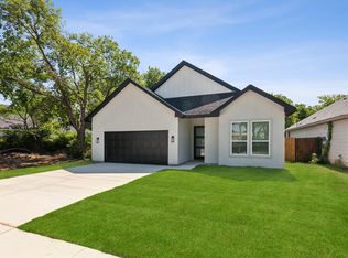 2213 Rw Bivens Ln, Fort Worth, TX 76105