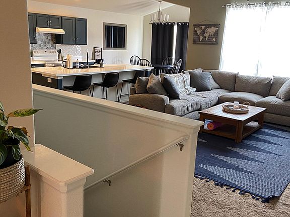 3rd image of 486 Mount Belford Dr
