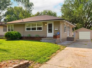 2308 Prospect Ave, West Des Moines, IA 50265